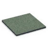 Suelo de gimnasio para exterior von WARCO im Farbdesign Césped inglés mit den Abmessungen 60 x 60 x 3 cm | 0,36 m². Produktfoto von Artikel 7134 in der Aufsicht von schräg vorne.