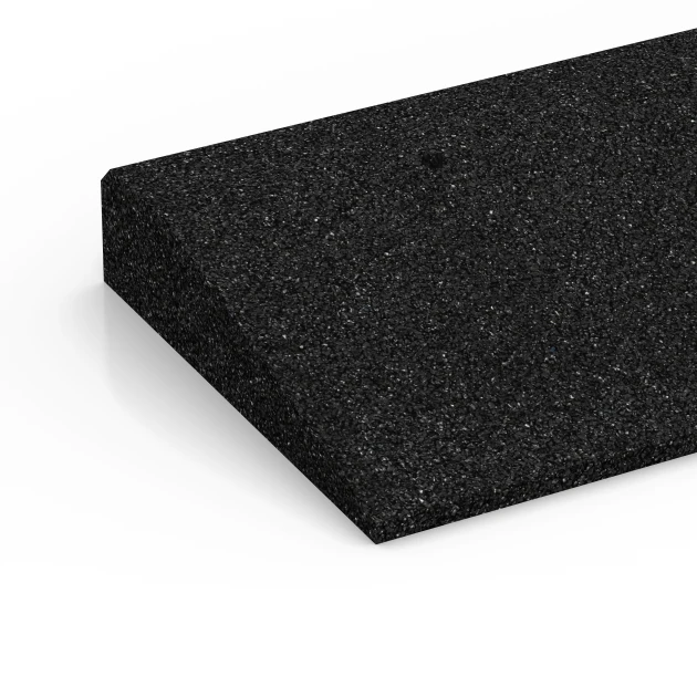Detailaufnahme der Randausprägung von WARCO-Produkt 6599, Rampa para umbrales, Format 100 × 25 cm | 1 < 6 cm, Farbe Antracita.