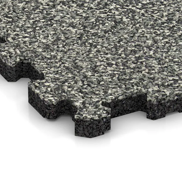 Detailaufnahme der Randausprägung von WARCO-Produkt 3849, Baldosa borde piscina sin juntas, Format 306 x 306 x 20 mm, Farbe Granito clásico.