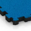 Detailaufnahme der Randausprägung von WARCO-Produkt 5237, Baldosa borde piscina sin juntas, Format 306 x 306 x 30 mm, Farbe Azul cielo.