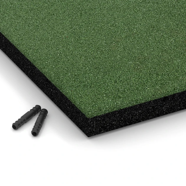 Detailaufnahme der Randausprägung von WARCO-Produkt 6261, Baldosa amortiguadora – 150 cm, Format 50 x 50 x 4,5 cm, Farbe Verde hierba.