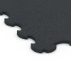 Detailaufnahme der Randausprägung von WARCO-Produkt 6377, Esterilla Protectora Fitness, Format 102,5 x 102,5 x 2 cm | 1,05 m², Farbe Antracita.