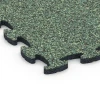Detailaufnahme der Randausprägung von WARCO-Produkt 6798, Pavimento agility canino, Format 44,6 x 44,6 x 1,8 cm, Farbe Césped inglés.