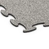 Detailaufnahme der Randausprägung von WARCO-Produkt 6923, Baldosa ferial encajable, Format 98 x 98 × 1,8 cm, Farbe Granito gris.