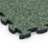 Detailaufnahme der Randausprägung von WARCO-Produkt 6771, Baldosa borde de piscina, Format 28,9 x 28,9 x 1,8 cm, Farbe Césped inglés.