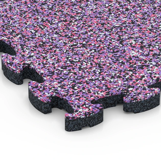 Detailaufnahme der Randausprägung von WARCO-Produkt 6819, Loseta efecto piedra encajable, Format 28,9 x 28,9 x 1,8 cm, Farbe Lavanda.