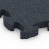 Detailaufnahme der Randausprägung von WARCO-Produkt 6961, Fitness Premium suelo deportivo, Format 45,9 x 45,9 x 2,8 cm, Farbe Antracita.