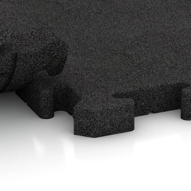 Großaufnahme vom Verbindungssystem von WARCO-Boden 3008 - Esterilla Protectora Fitness HD im Farbdesign Antracita. Abmessungen 500 x 500 x 40 mm.