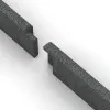 Großaufnahme vom Verbindungssystem von WARCO-Boden 2266 - Rodapié im Farbdesign Gris pizarra. Abmessungen 750 x 80 x 20 mm.
