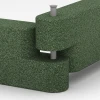 Großaufnahme vom Verbindungssystem von WARCO-Boden 6641 - Bordillo de caucho im Farbdesign Verde hierba. Abmessungen 100 x 15 x 30 cm.