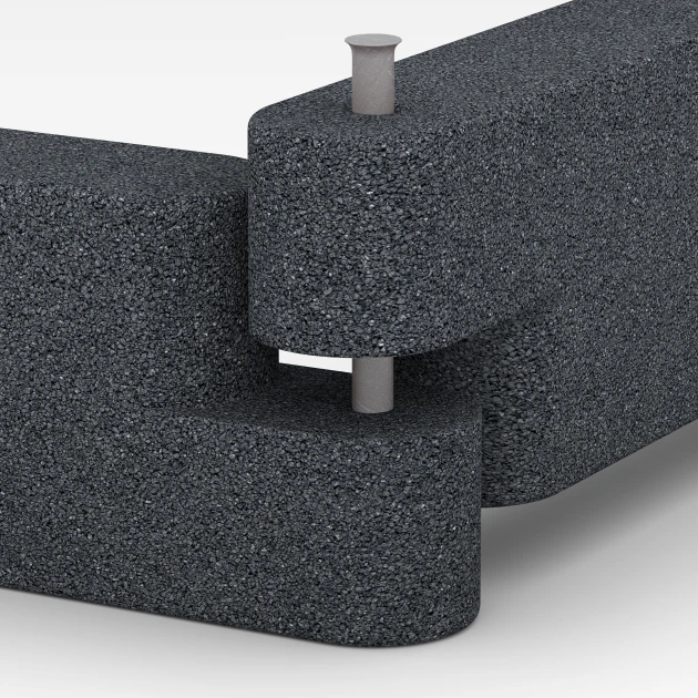Großaufnahme vom Verbindungssystem von WARCO-Boden 6642 - Bordillo de caucho im Farbdesign Gris pizarra. Abmessungen 100 x 15 x 30 cm.
