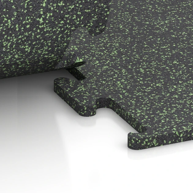 Großaufnahme vom Verbindungssystem von WARCO-Boden 6979 - Fitness Performance Elite Pavimento Deportivo im Farbdesign Verde ligeramente moteado. Abmessungen 100 x 100 x 2 cm | 1,00 m².