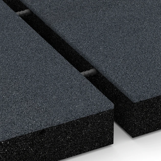 Großaufnahme vom Verbindungssystem von WARCO-Boden 6233 - Baldosas amortiguadoras im Farbdesign Gris pizarra. Abmessungen 50 x 50 x 8 cm.