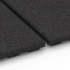 Großaufnahme vom Verbindungssystem von WARCO-Boden 6385 - Loseta de caucho para cuadras Confort im Farbdesign Antracita. Abmessungen 100 x 50 x 4 cm | 0,50 m².