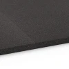 Großaufnahme vom Verbindungssystem von WARCO-Boden 6660 - Loseta de base Cl. 2 im Farbdesign Antracita. Abmessungen 104 x 104 x 2,7 cm.