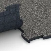 Großaufnahme vom Verbindungssystem von WARCO-Boden 6850 - Fitness Active suelo im Farbdesign Granito gris oscuro. Abmessungen 97,1 x 97,1 x 2,8 cm.