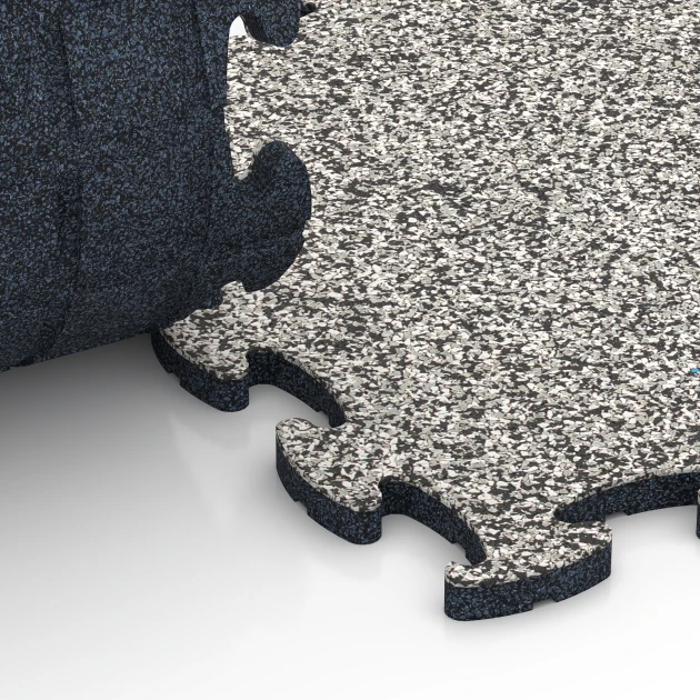 Großaufnahme vom Verbindungssystem von WARCO-Boden 6815 - Loseta efecto piedra encajable im Farbdesign Granito gris. Abmessungen 28,9 x 28,9 x 1,8 cm.