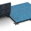 Großaufnahme vom Verbindungssystem von WARCO-Boden 7139 - Suelo de gimnasio para exterior im Farbdesign Atlántico. Abmessungen 60 x 60 x 3 cm | 0,36 m².
