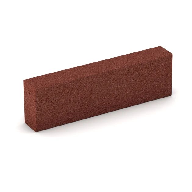 Foto der hinteren Seite vom unsymmetrischen WARCO-Formteil 7029: Bloque de escalón de caucho granulado, Design Rojo ladrillo, Maße 100 x 30 x 15 cm.